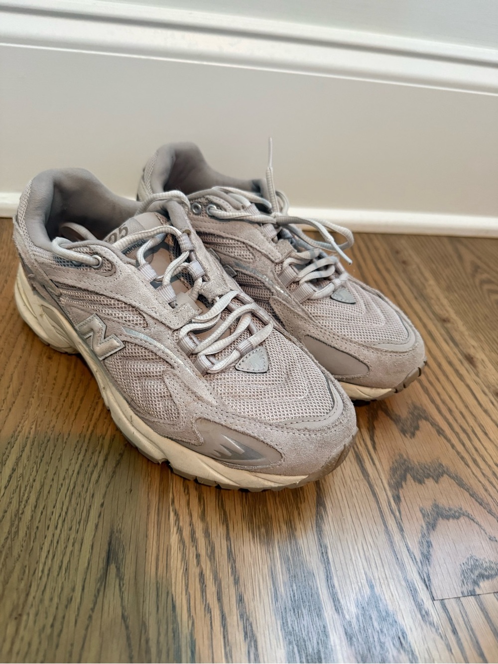 New Balance 725
